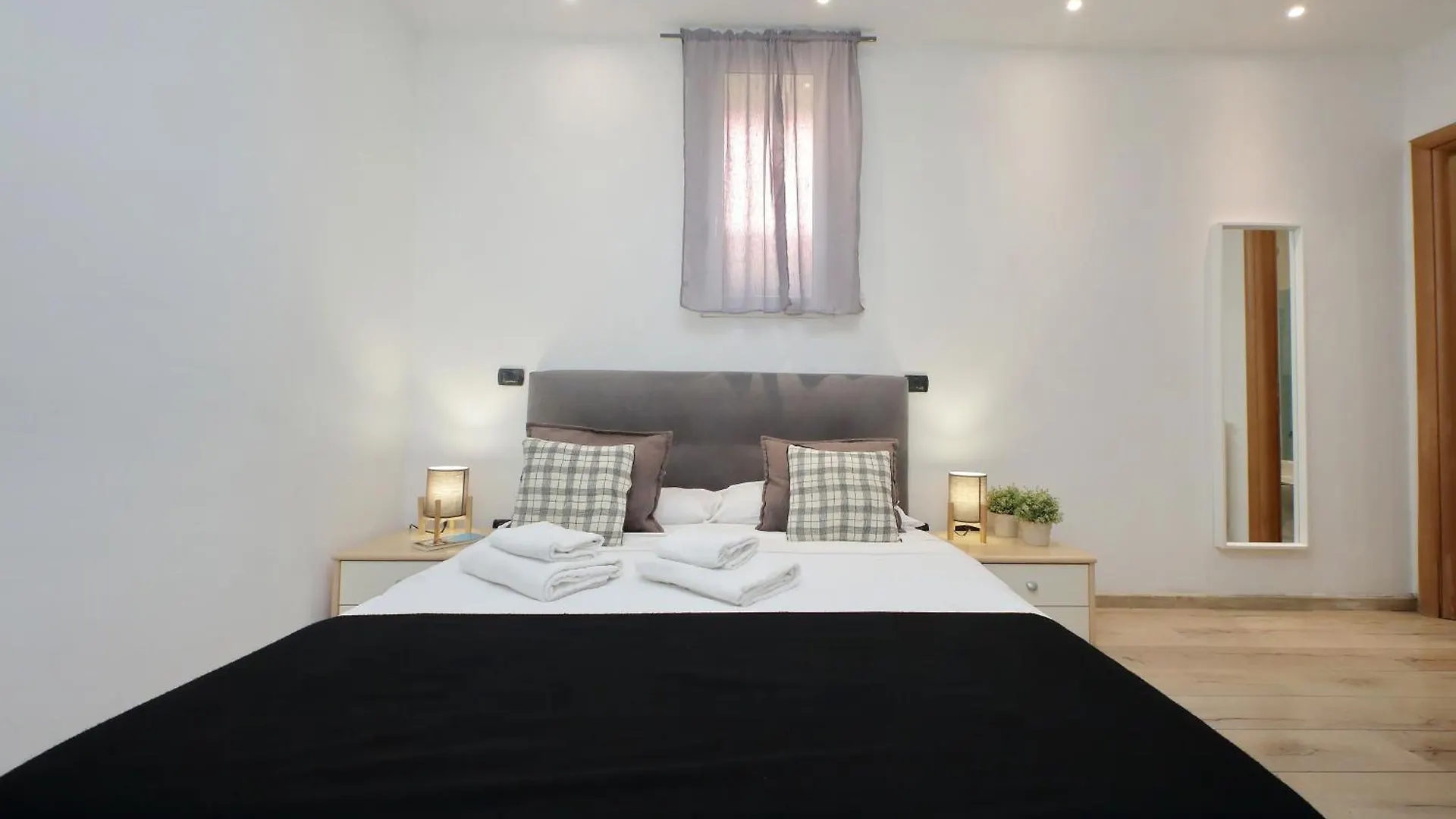 Monte Del Gallo Apartment For Groups Rom